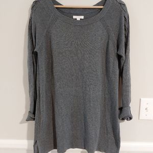 Lauren Conrad oversized  gray cable knit sleeve detail sweater